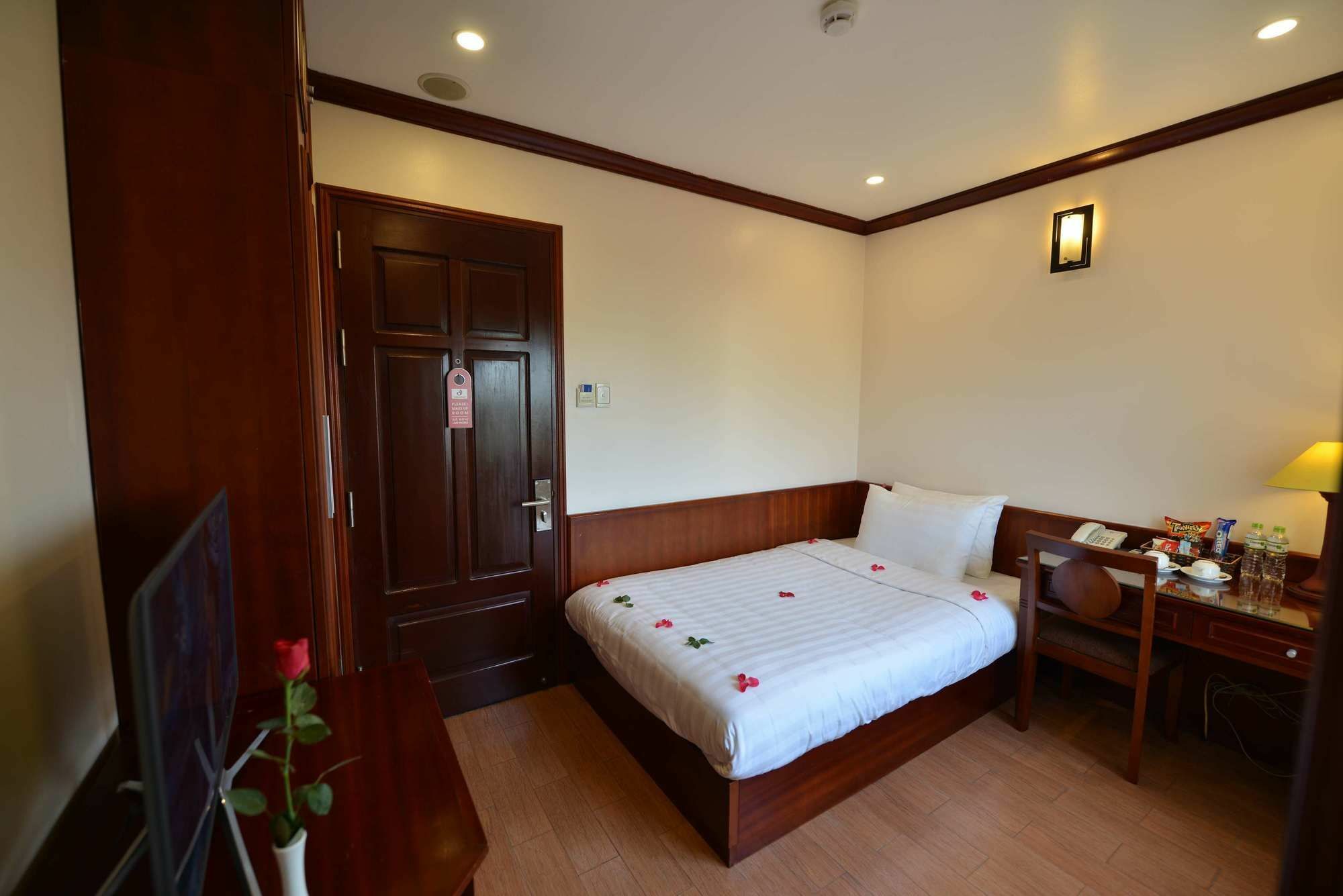 Blue Hanoi Inn Legend Hotel Exterior photo